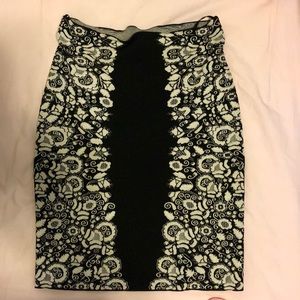 Bcbg jacquard black and white skirt